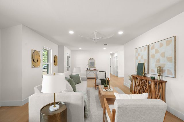 7010 Miranda DR, Austin, TX 78752