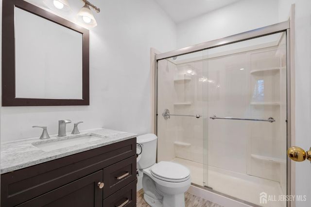 5071 Beech Court, South Brunswick, NJ 08852