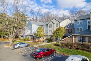 5071 Beech Court, South Brunswick, NJ 08852