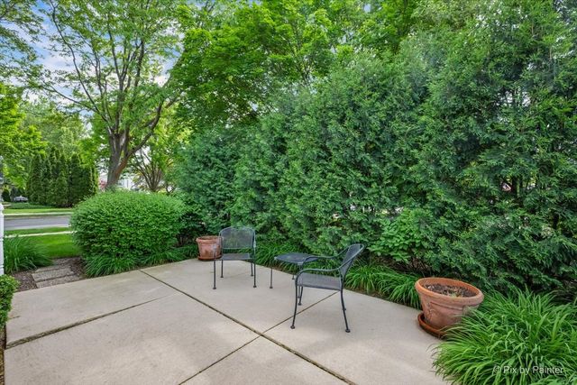4093 Pheasant Court, St. Charles, IL 60174