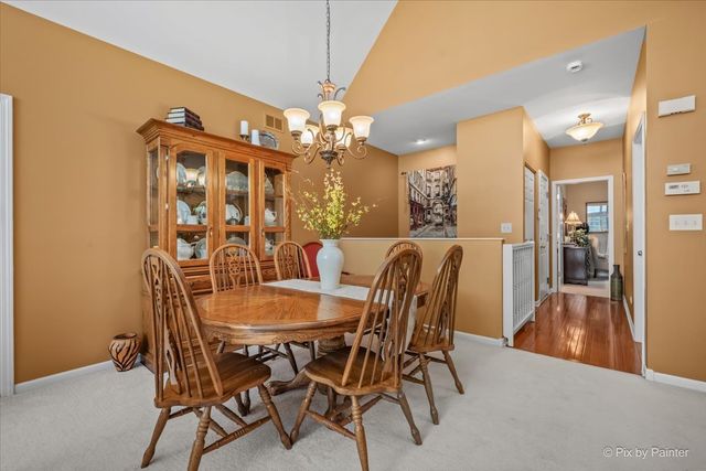 4093 Pheasant Court, St. Charles, IL 60174