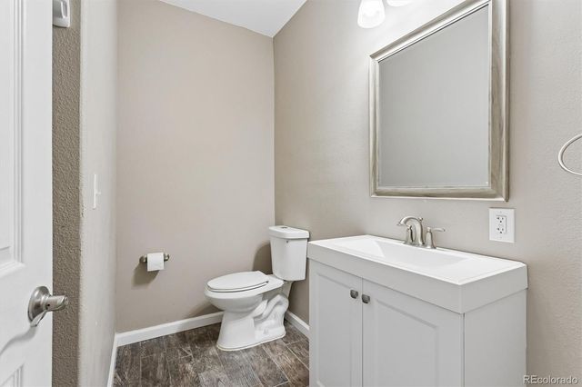 4825 S Riviera Way, Aurora, CO 80015