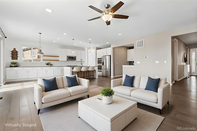 4825 S Riviera Way, Aurora, CO 80015