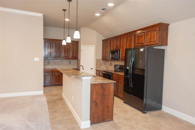 211 Range Road, Waxahachie, TX 75165