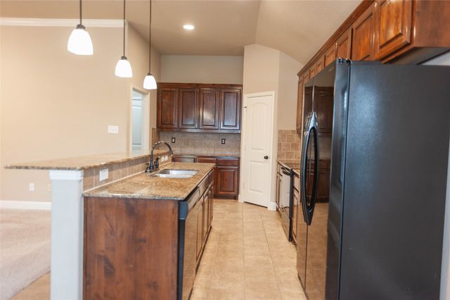 211 Range Road, Waxahachie, TX 75165