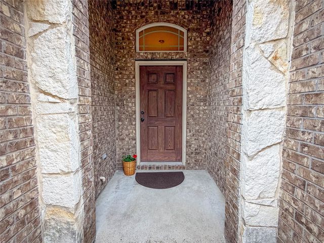 211 Range Road, Waxahachie, TX 75165