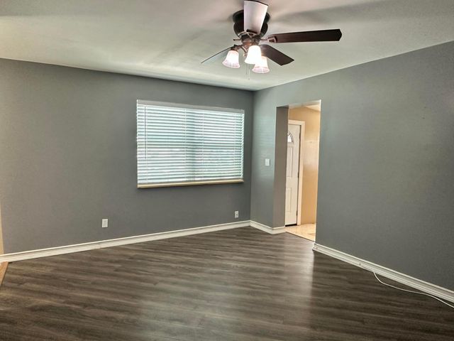 1005 NW 5th Street, Okeechobee, FL 34972