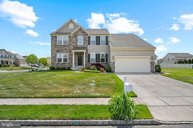 314 CARRIAGE DR, Mount Royal, NJ 08061