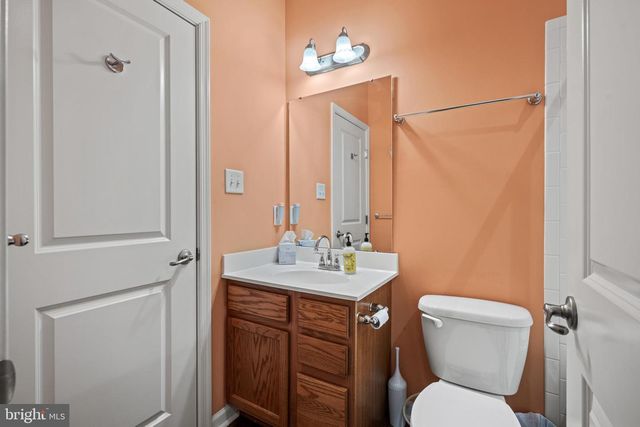314 CARRIAGE DR, Mount Royal, NJ 08061