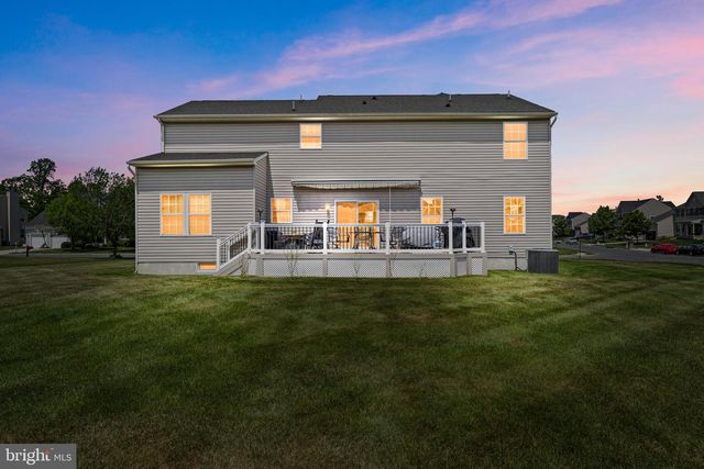 314 CARRIAGE DR, Mount Royal, NJ 08061