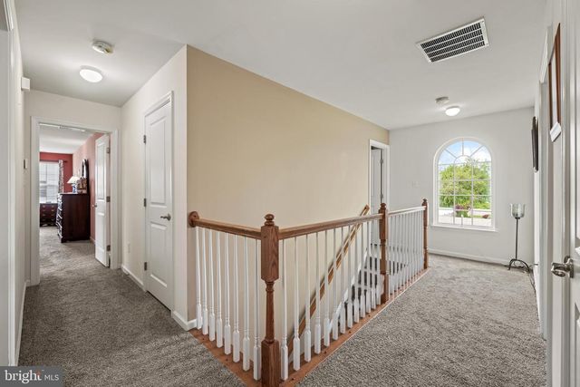 314 CARRIAGE DR, Mount Royal, NJ 08061