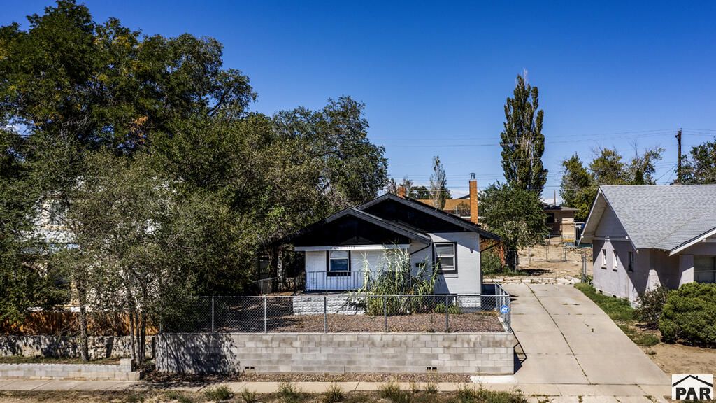 1119 E 12th St, Pueblo, CO 81001
