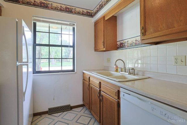 3410 Carol Ann Lane, Middletown, OH 45044