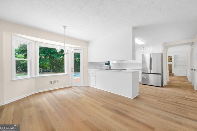 1845 York Court, Snellville, GA 30078