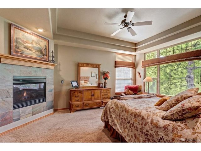6977 Glenhunt Ln, Castle Pines, CO 80108
