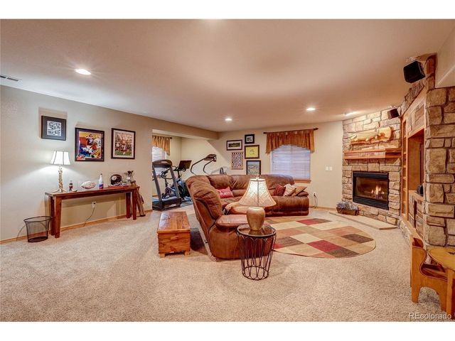 6977 Glenhunt Ln, Castle Pines, CO 80108
