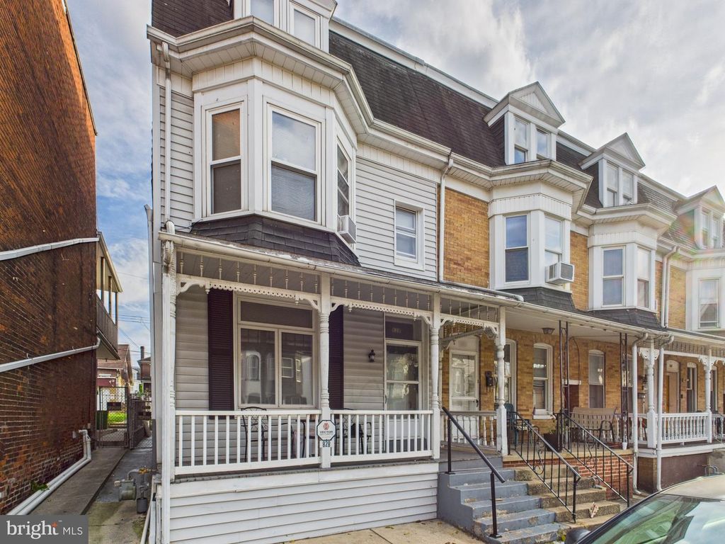 828 W PRINCESS ST, York, PA 17401