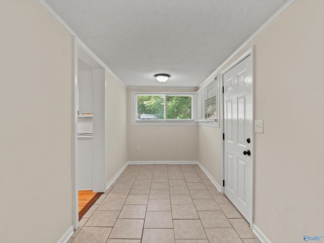 209 Baxter Avenue NW, Huntsville, AL 35811