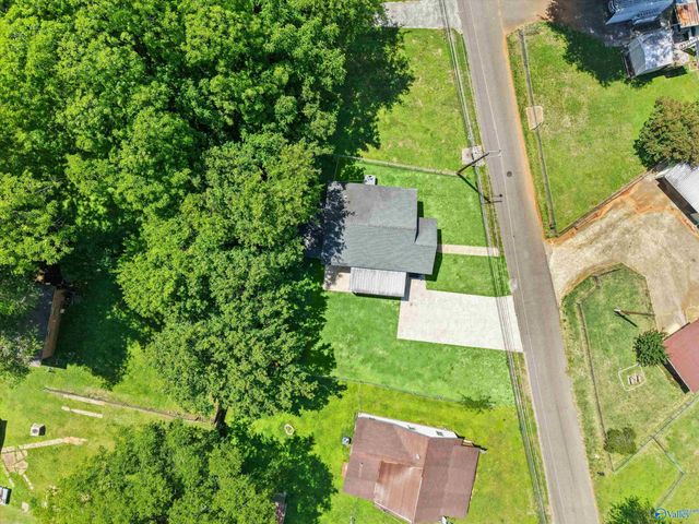 209 Baxter Avenue NW, Huntsville, AL 35811