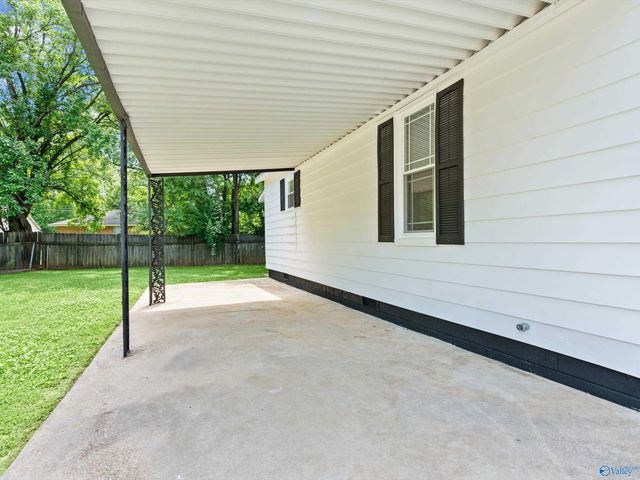 209 Baxter Avenue NW, Huntsville, AL 35811