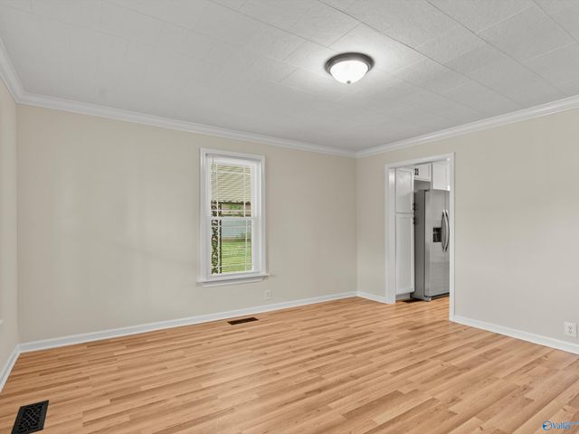 209 Baxter Avenue NW, Huntsville, AL 35811