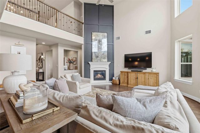 15612 Cabrillo WAY, Austin, TX 78738