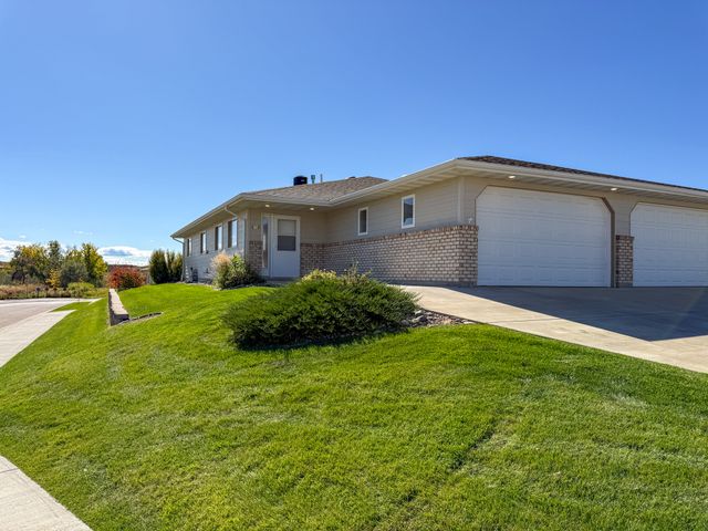 4614 12th Avenue S, Great Falls, MT 59405 property photo