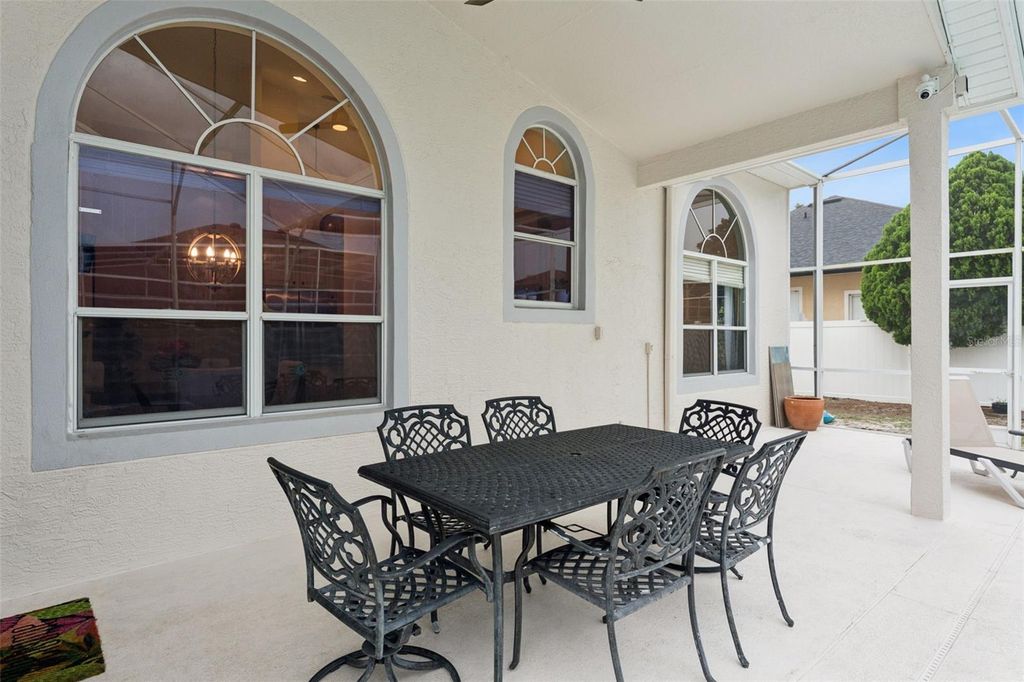 Image 42 of property listing at 8355 DIAMOND COVE CIRCLE, Orlando, FL 32836