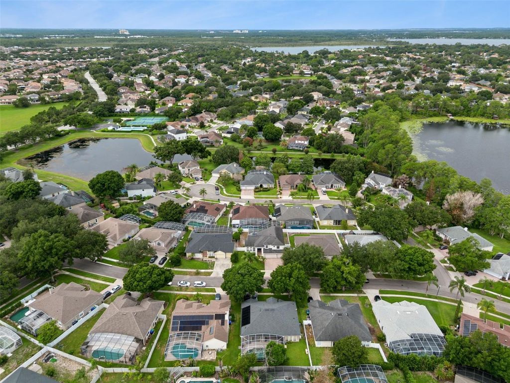 Image 56 of property listing at 8355 DIAMOND COVE CIRCLE, Orlando, FL 32836