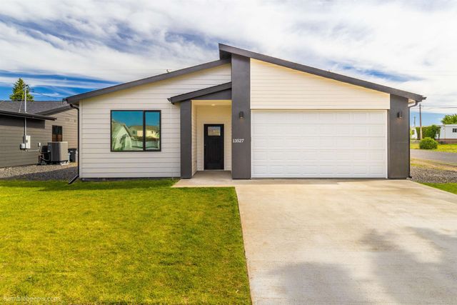 13527 W 12th Ave, Airway Heights, WA 99001