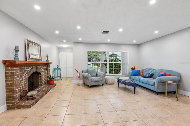 7699 92ND STREET, Seminole, FL 33777