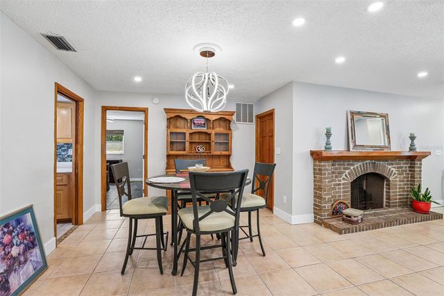 7699 92ND STREET, Seminole, FL 33777