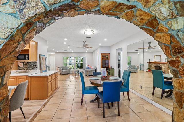 7699 92ND STREET, Seminole, FL 33777