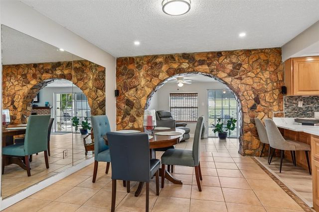 7699 92ND STREET, Seminole, FL 33777