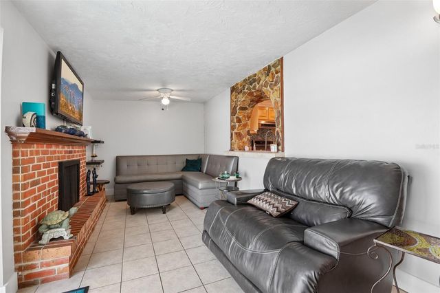 7699 92ND STREET, Seminole, FL 33777