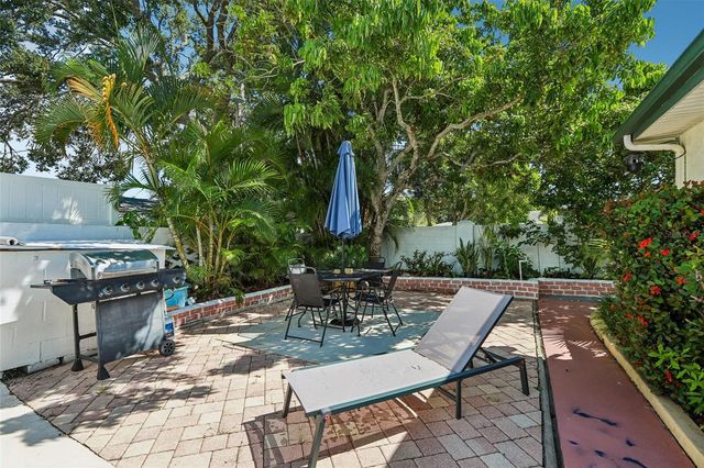 7699 92ND STREET, Seminole, FL 33777