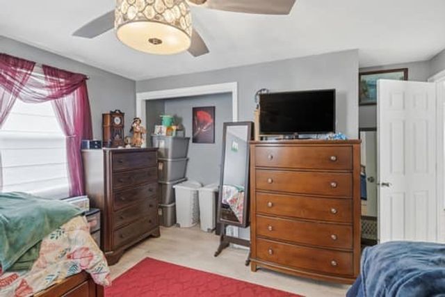 49 Highland Avenue, Johnston, RI 02929