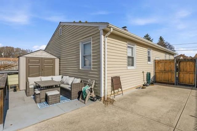 49 Highland Avenue, Johnston, RI 02929