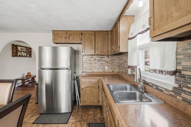 49 Highland Avenue, Johnston, RI 02929