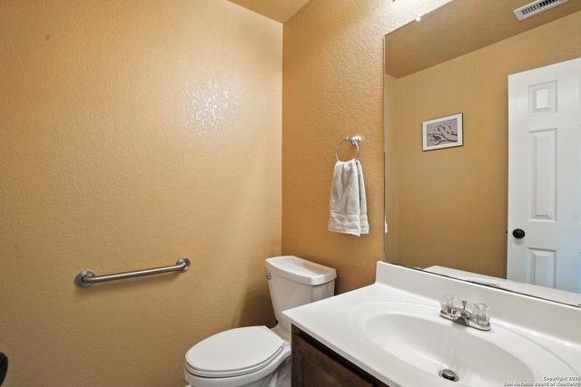 7722 Cortland Oak, San Antonio, TX 78254