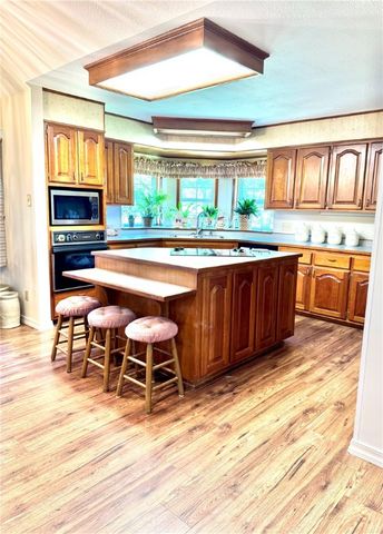 312 State Street, Dardanelle, AR 72834