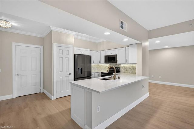 20341 Estero Gardens CIR 104, Estero, FL 33928