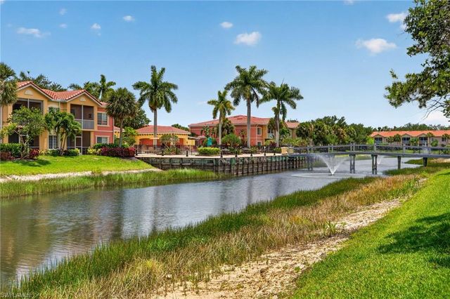 20341 Estero Gardens CIR 104, Estero, FL 33928