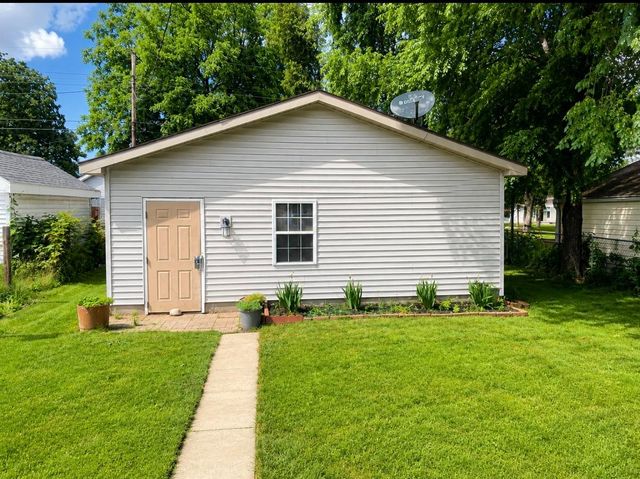 1413 E Fox Street, South Bend, IN 46613