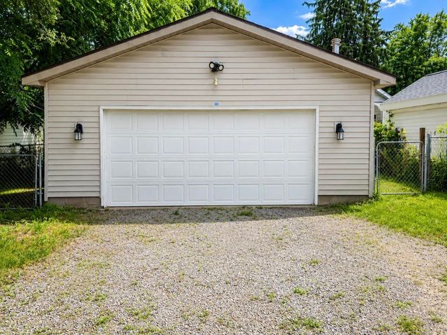 1413 E Fox Street, South Bend, IN 46613