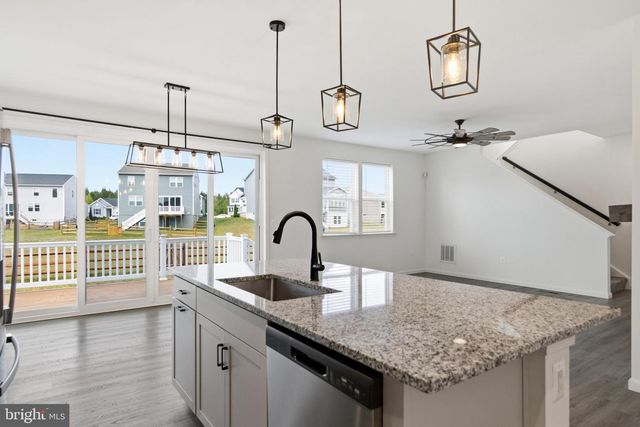 6361 BOBCAT LN, King George, VA 22485