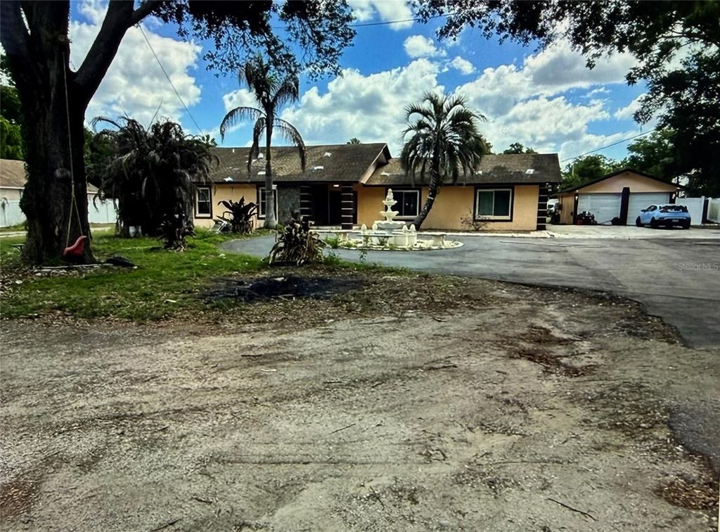 1212 S TAYLOR ROAD, Seffner, FL 33584