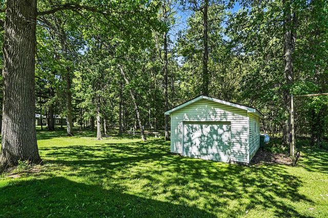 177 N Cotter Road, Essexville, MI 48732