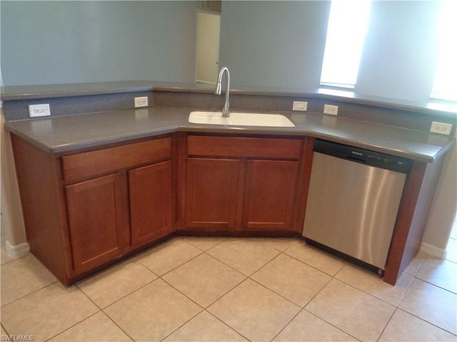 2463 Nature Pointe LOOP, Fort Myers, FL 33905