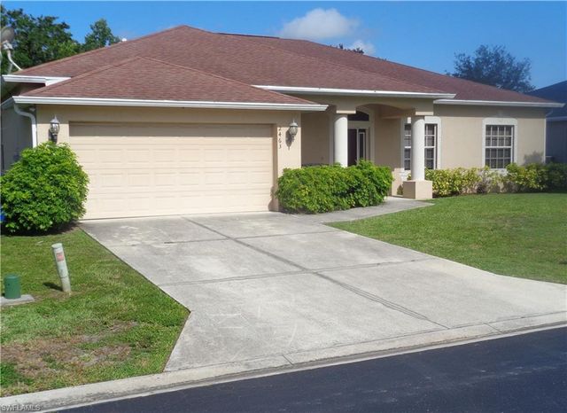 2463 Nature Pointe LOOP, Fort Myers, FL 33905